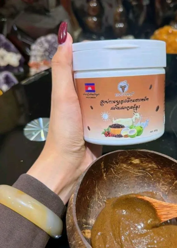 ESSURA ស្ក្រាប់​កាហ្វេដូង​ទឹកដោះពពែ